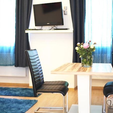 Apartment Enenkelstrasse Vienna Room photo